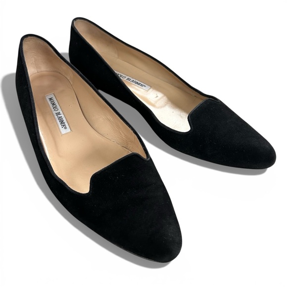 Manolo Blahnik Black Suede Pointed Toe Slip On Flat size 37.5 / 7.5 US